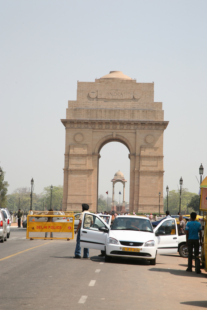 india gate delhi